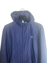 Lade das Bild in den Galerie-Viewer, Fred Perry Jacke - L
