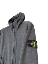 Lade das Bild in den Galerie-Viewer, Stone Island Softshell Jacke - XL
