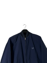 Lade das Bild in den Galerie-Viewer, Fred Perry Jacke

