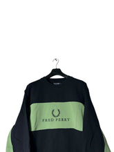 Lade das Bild in den Galerie-Viewer, Fred Perry Pullover
