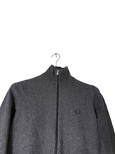 Lade das Bild in den Galerie-Viewer, Fred Perry Sweatshirt - M
