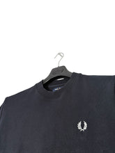 Lade das Bild in den Galerie-Viewer, Fred Perry Pullover
