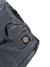 Lade das Bild in den Galerie-Viewer, Stone Island Badehose - M
