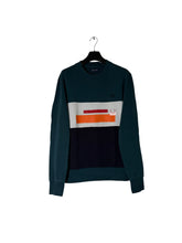 Lade das Bild in den Galerie-Viewer, Fred Perry Pullover - L
