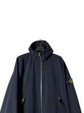 Lade das Bild in den Galerie-Viewer, Stone Island Softshell Jacke - XXL
