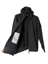Lade das Bild in den Galerie-Viewer, Stone Island Softshell Jacke - XL
