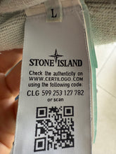 Lade das Bild in den Galerie-Viewer, Stone Island Dust Treatment Pullover
