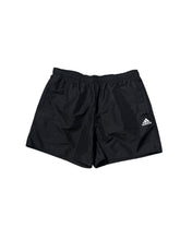 Lade das Bild in den Galerie-Viewer, Adidas Shorts - M
