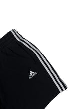 Lade das Bild in den Galerie-Viewer, Adidas Shorts - L
