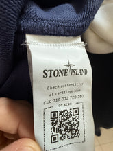 Lade das Bild in den Galerie-Viewer, Stone Island Hoodie - L
