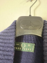 Lade das Bild in den Galerie-Viewer, Fred Perry Sweatshirt Jacke - XL

