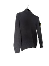 Lade das Bild in den Galerie-Viewer, Stone Island Rollkragenpullover - M
