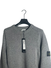 Lade das Bild in den Galerie-Viewer, Stone Island Pullover - XL
