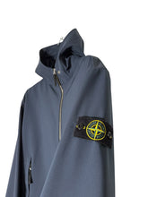 Lade das Bild in den Galerie-Viewer, Stone Island Softshell Jacke - XXL
