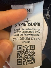 Lade das Bild in den Galerie-Viewer, Stone Island Pullover - M
