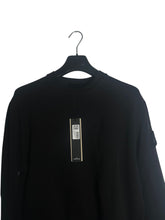 Lade das Bild in den Galerie-Viewer, Stone Island Ghost Pullover - M
