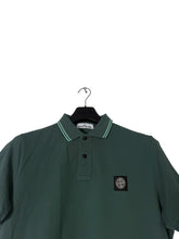 Lade das Bild in den Galerie-Viewer, Stone Island Polo - L
