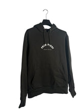 Lade das Bild in den Galerie-Viewer, Fred Perry Hoodie - L
