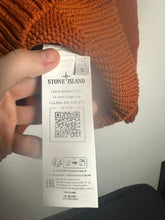 Lade das Bild in den Galerie-Viewer, Stone Island Strickpullover - S

