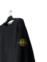 Lade das Bild in den Galerie-Viewer, Stone Island Pullover - M
