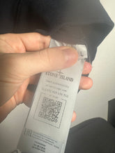 Lade das Bild in den Galerie-Viewer, Stone Island Pullover - L
