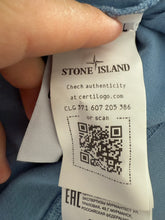 Lade das Bild in den Galerie-Viewer, Stone Island Sweatshirt - L
