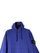 Lade das Bild in den Galerie-Viewer, Stone Island Hoodie - M
