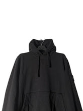 Lade das Bild in den Galerie-Viewer, Stone Island Hoodie - L
