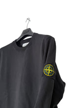 Lade das Bild in den Galerie-Viewer, Stone Island Pullover - M
