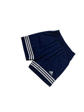 Lade das Bild in den Galerie-Viewer, Adidas Shorts - M
