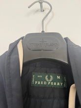 Lade das Bild in den Galerie-Viewer, Fred Perry Jacke - M
