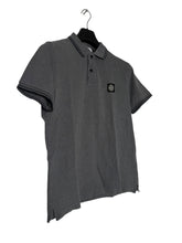 Lade das Bild in den Galerie-Viewer, Stone Island T-Shirt - L
