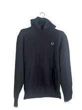 Lade das Bild in den Galerie-Viewer, Fred Perry Hoodie - L
