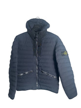 Lade das Bild in den Galerie-Viewer, Stone Island Steppjacke - L
