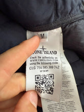 Lade das Bild in den Galerie-Viewer, Stone Island Weste
