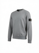 Lade das Bild in den Galerie-Viewer, Stone Island Pullover - M
