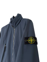 Lade das Bild in den Galerie-Viewer, Stone Island Softshell Jacke - M
