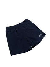 Lade das Bild in den Galerie-Viewer, Adidas Shorts - S
