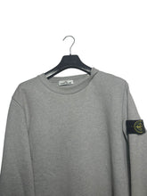 Lade das Bild in den Galerie-Viewer, Stone Island Pullover - L
