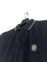 Lade das Bild in den Galerie-Viewer, Stone Island Polo - L

