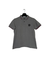 Lade das Bild in den Galerie-Viewer, Stone Island Polo - L
