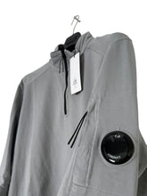 Lade das Bild in den Galerie-Viewer, CP Company Halfzip
