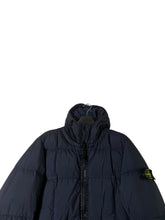 Lade das Bild in den Galerie-Viewer, Stone Island Daunenjacke - L
