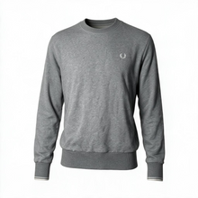 Lade das Bild in den Galerie-Viewer, Fred Perry Pullover - M
