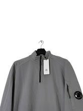 Lade das Bild in den Galerie-Viewer, CP Company Halfzip
