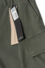 Lade das Bild in den Galerie-Viewer, Stone Island Cargo Hose - W33
