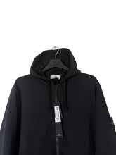 Lade das Bild in den Galerie-Viewer, Stone Island Sweatshirt Jacke - M
