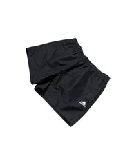 Lade das Bild in den Galerie-Viewer, Adidas Shorts - M
