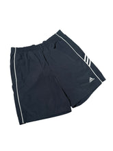 Lade das Bild in den Galerie-Viewer, Adidas Shorts - XL
