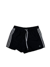 Lade das Bild in den Galerie-Viewer, Adidas Shorts - M
